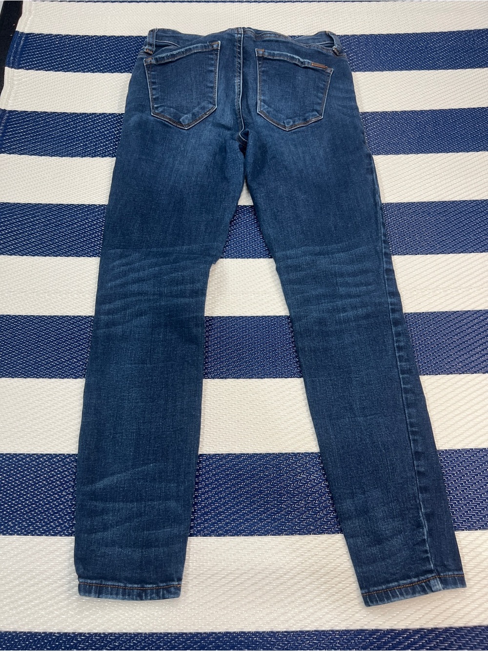 STS Blue Women’s Dark Wash Skinny Jeans Stretch Denim - Picture 2 of 5